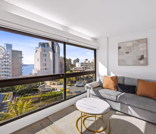 Elizabeth Bay Suites