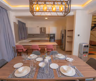 Enchanting Apartments near Spring Valley