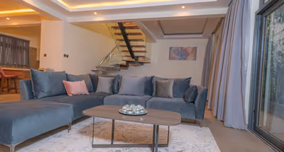 Enchanting Apartments near Spring Valley
