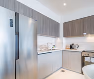 listing-1206239552217274472-5