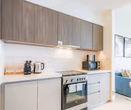 listing-1206239552217274472-6