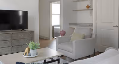 Vista Grande Blvd Apartment