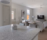 Vista Grande Blvd Apartment