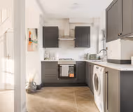 Romford's Best Kept Secret: 4-Bed House w/Parking