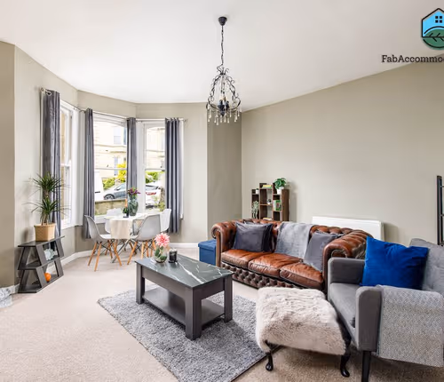 listing-1673731748874495211-4