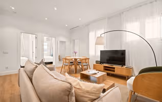 Calle del Príncipe serviced apartment