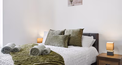 Comfortable Stay | Fast Wi-Fi | Near Train Station