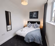 Modern Flat Near Stockport Centre