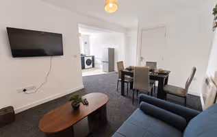 Modern Flat Near Stockport Centre
