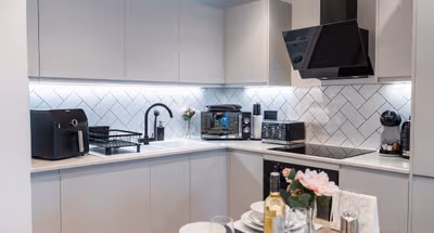 listing-1531392328927514455-2