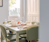 The Landmark: Comfy 2BR Home in Rugby | Sleeps 5
