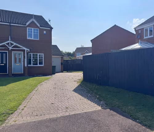 listing-1694124867123818251-0