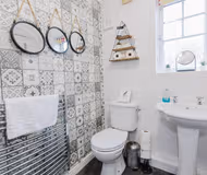 listing-1694124867123818251-7