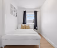 Spacious 4BR House | Walk to Dagenham Heathway