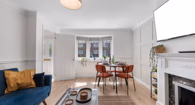 Contemporary 2-Bed House near Basildon Station