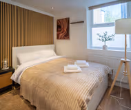 42A Warrender Road
