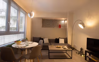 Zaimi Serviced apartment