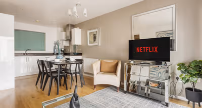 listing-1755713099730671370-1