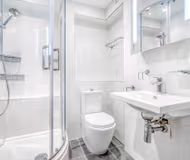 listing-1756848594216759172-7