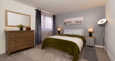 Ocean Wharf Apartment
