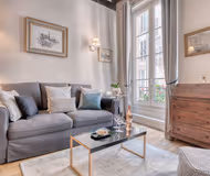 Rue Jean-Jacques Rousseau Serviced Apartment