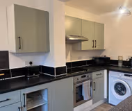 listing-1654968250768076161-5