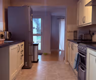listing-1596994067761959988-8