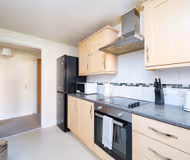 listing-1401439204046558481-12