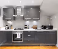 listing-1481259039477277972-6