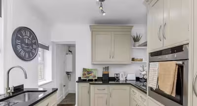 Sleeps 7 | Ipswich | Contractors Welcome