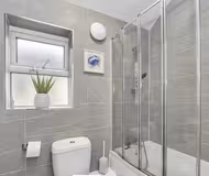 Sleeps 7 | Ipswich | Contractors Welcome