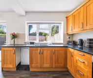listing-1752935811597716415-7