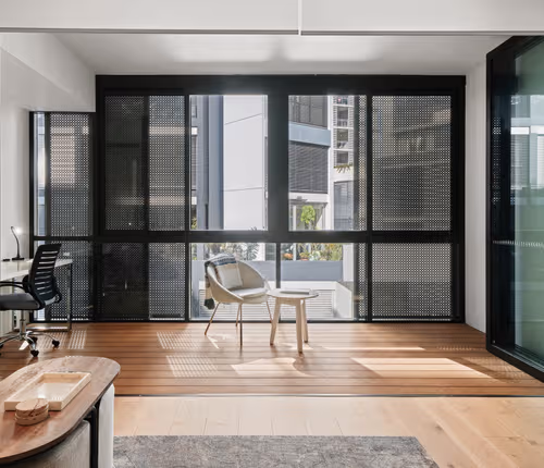 Astra Apartments St Leonards Metro