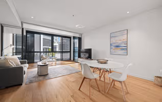 Astra Apartments St Leonards Metro