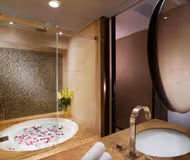 Harbour View Suites
