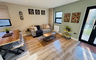 Broadoaks Mews