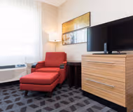 Edmonton South Apart Hotel