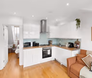 listing-1518303116803039239-6