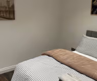 listing-1578923259686386254-7