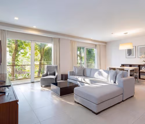Srinakarin Executive Residences
