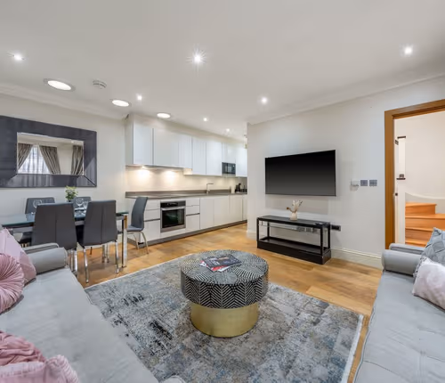 listing-1257059066127271382-0