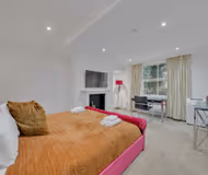 listing-1701559278471614374-3