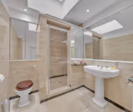 listing-1701559278471614374-4