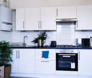 Haydons Road 3BR