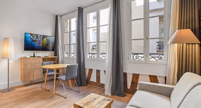 Sauveur VI | Serviced 1-Bedroom for Work