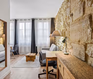 Sauveur VI | Serviced 1-Bedroom for Work