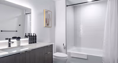 Maxwell Apartment
