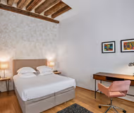 Argout IV | Serviced 1-Bedroom for Work