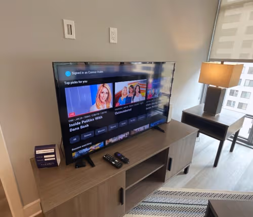 listing-1637950668441418379-0
