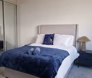 2 bed, free parking, Staines, Heathrow Airport